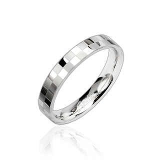 Bague mixte acier � motif damier argent�