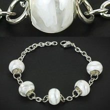 Bracelet acier et perles blanches style Murano