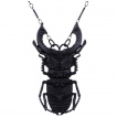Collier gothique noir � scarab�e - Restyle