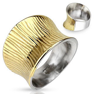 Bague femme acier argent�e � face dor�e rainur�e