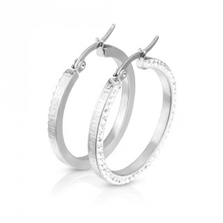 Boucles cr�oles en acier � pourtour serti et frise (paire)