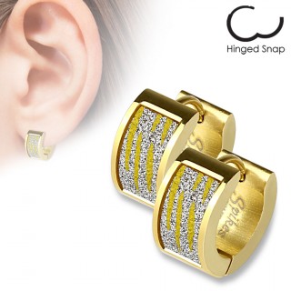 Boucles d'oreilles cr�oles en acier dor� � rectangle z�br�