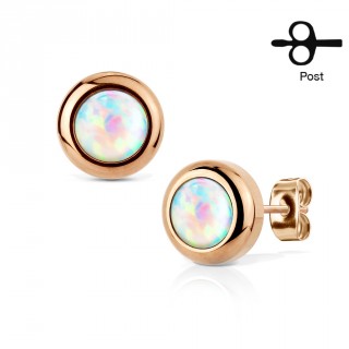 Clous d'oreille cuivr�s avec opale claire (paire)
