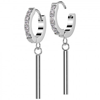 Cr�oles en acier orn�es de cristaux de zirconium avec pendentif barre