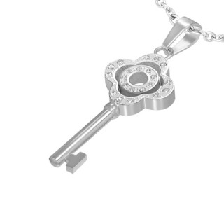 Pendentif acier cl� � fleur pav�e de pierres